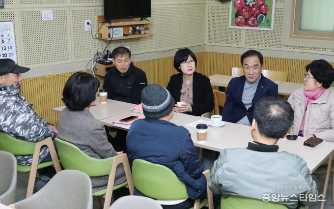 정장선 평택시장, 설 앞두고 전통시장 방문