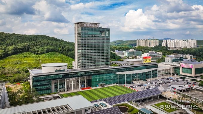 용인특례시청 전경