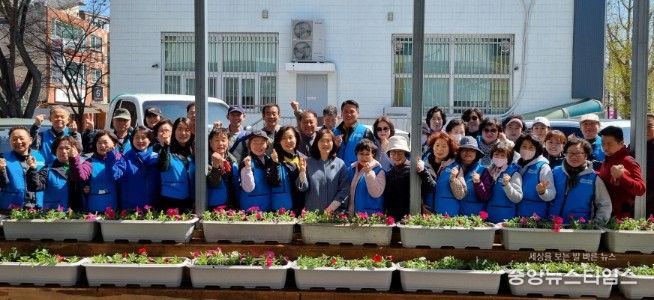 고양시 대화동, 2026년 봄맞이 초화 식재 행사 개최