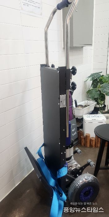 재)광명시자원봉사센터, 지역사회 음식나눔 활성화를 위한 채움부엌에 구름산도당굿보존회 무릉도원, 전동 이동 카트 제공